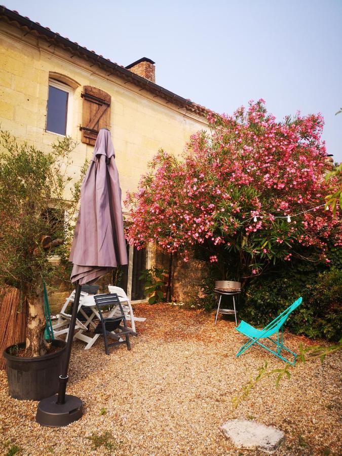 Maison De Campagne Proche Libourne Saint-Denis-de-Pile Bagian luar foto